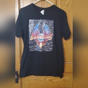 Graphic tee